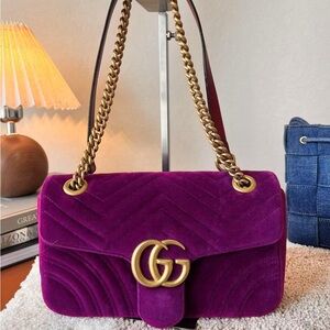 gucci marmont, purple velvet handbag, excellent condition, size-26*7*15